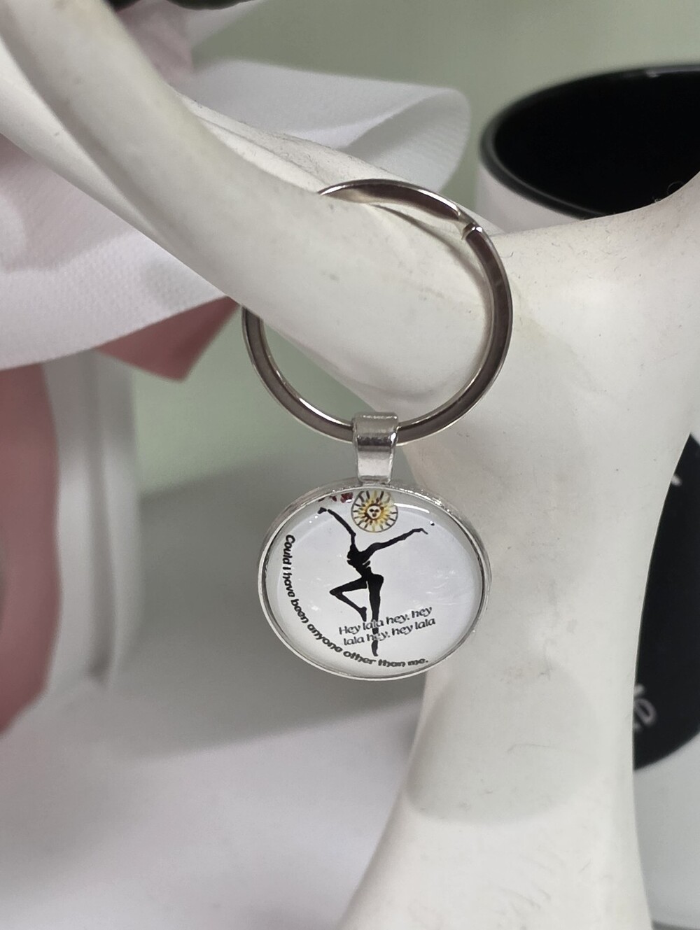DMB FAN DAVE MATTHEWS handmade Keychain. DANCING SPIRIT FREE DANCE NANCY